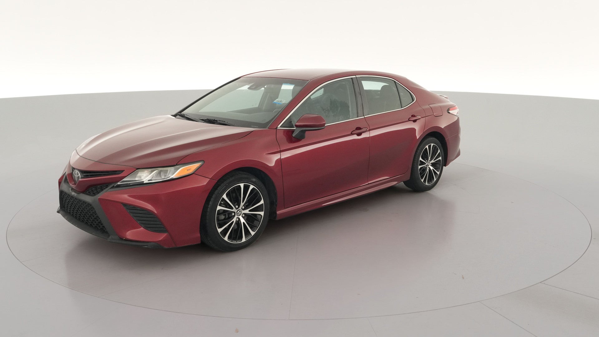 2018 Toyota Camry vehicle photo