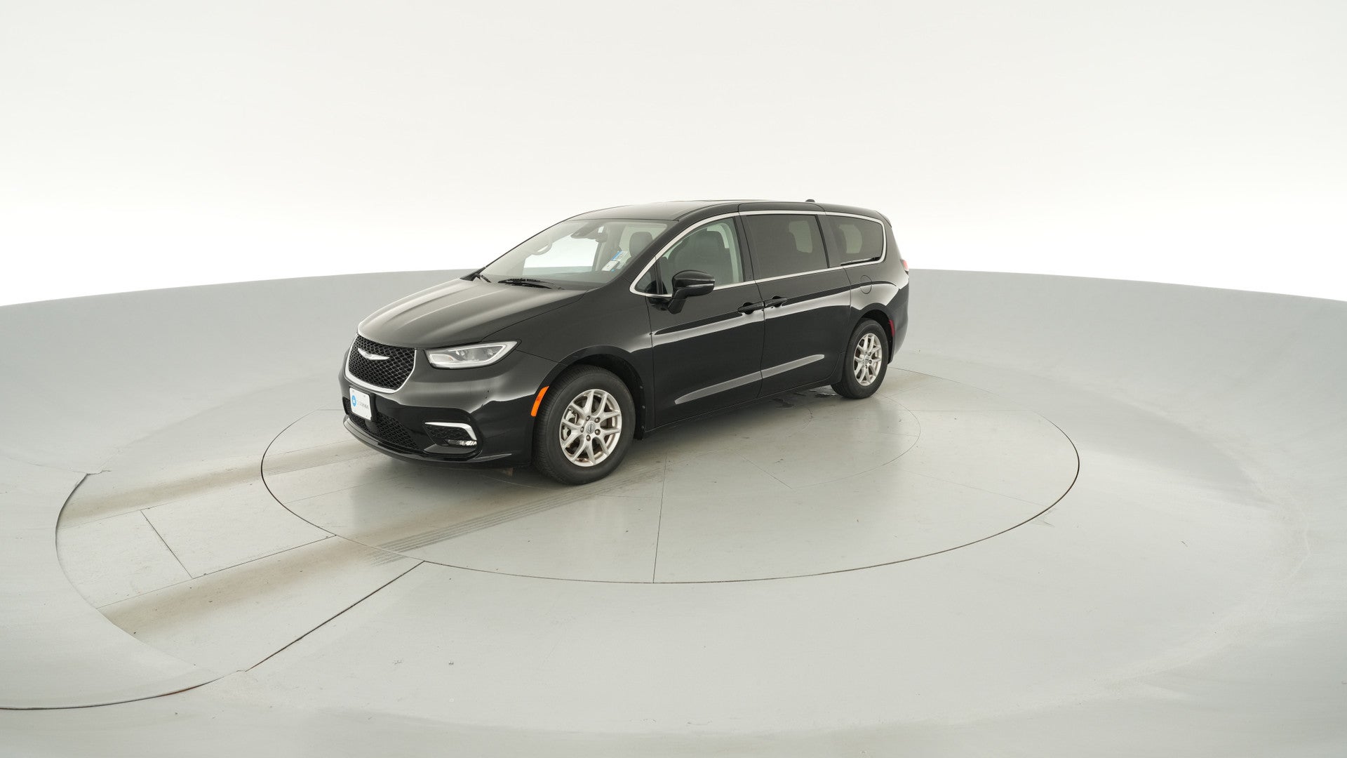 2024 Chrysler Pacifica vehicle photo