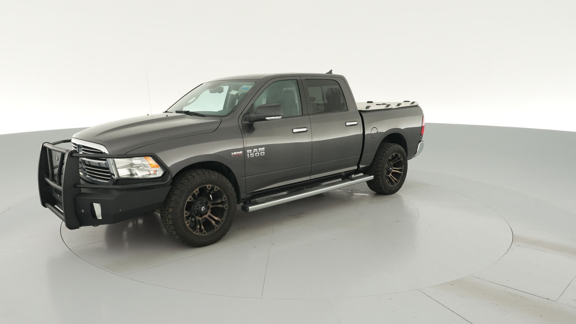 2015 Ram 1500 Crew Cab vehicle photo