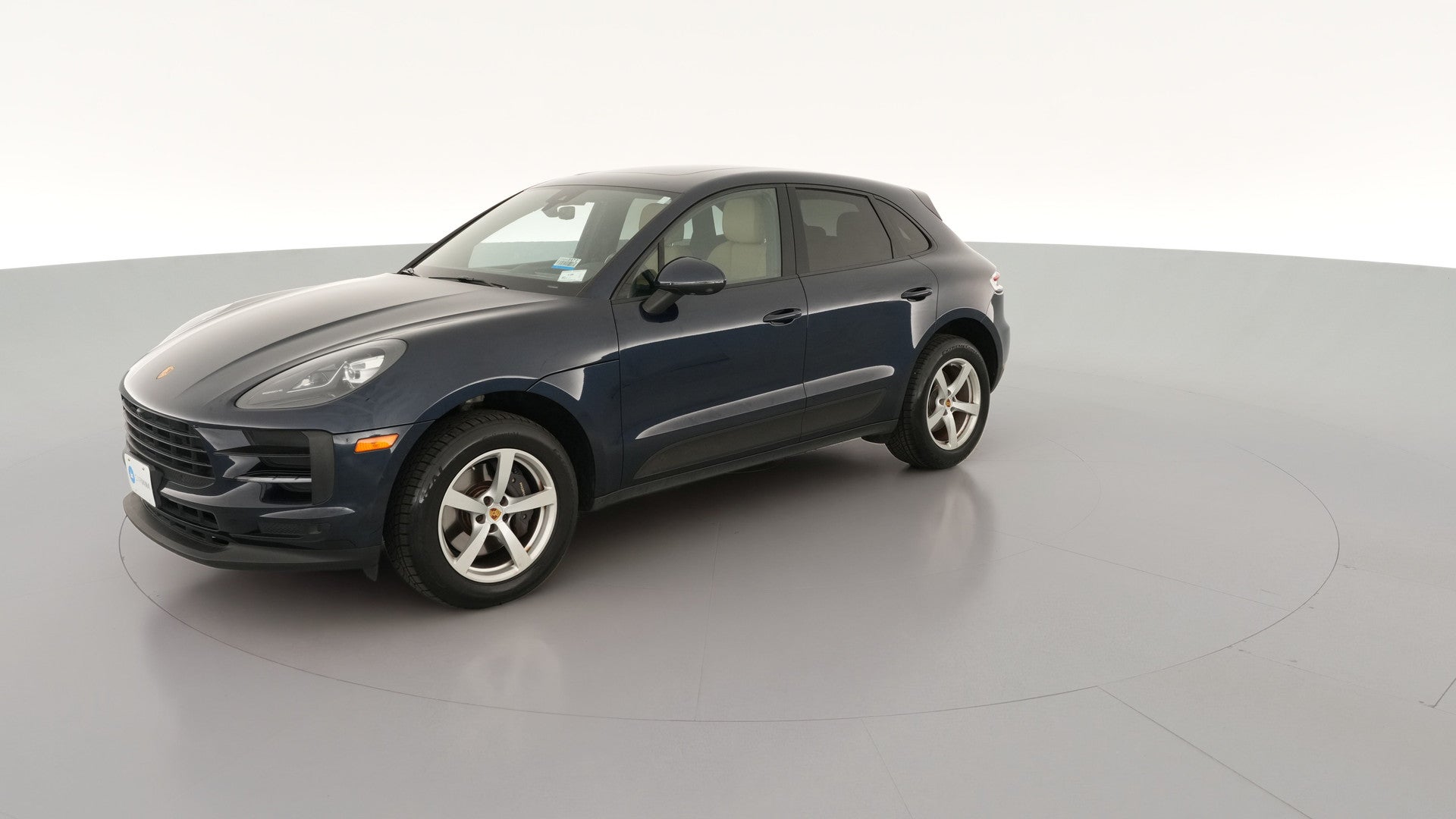 2021 Porsche Macan vehicle photo