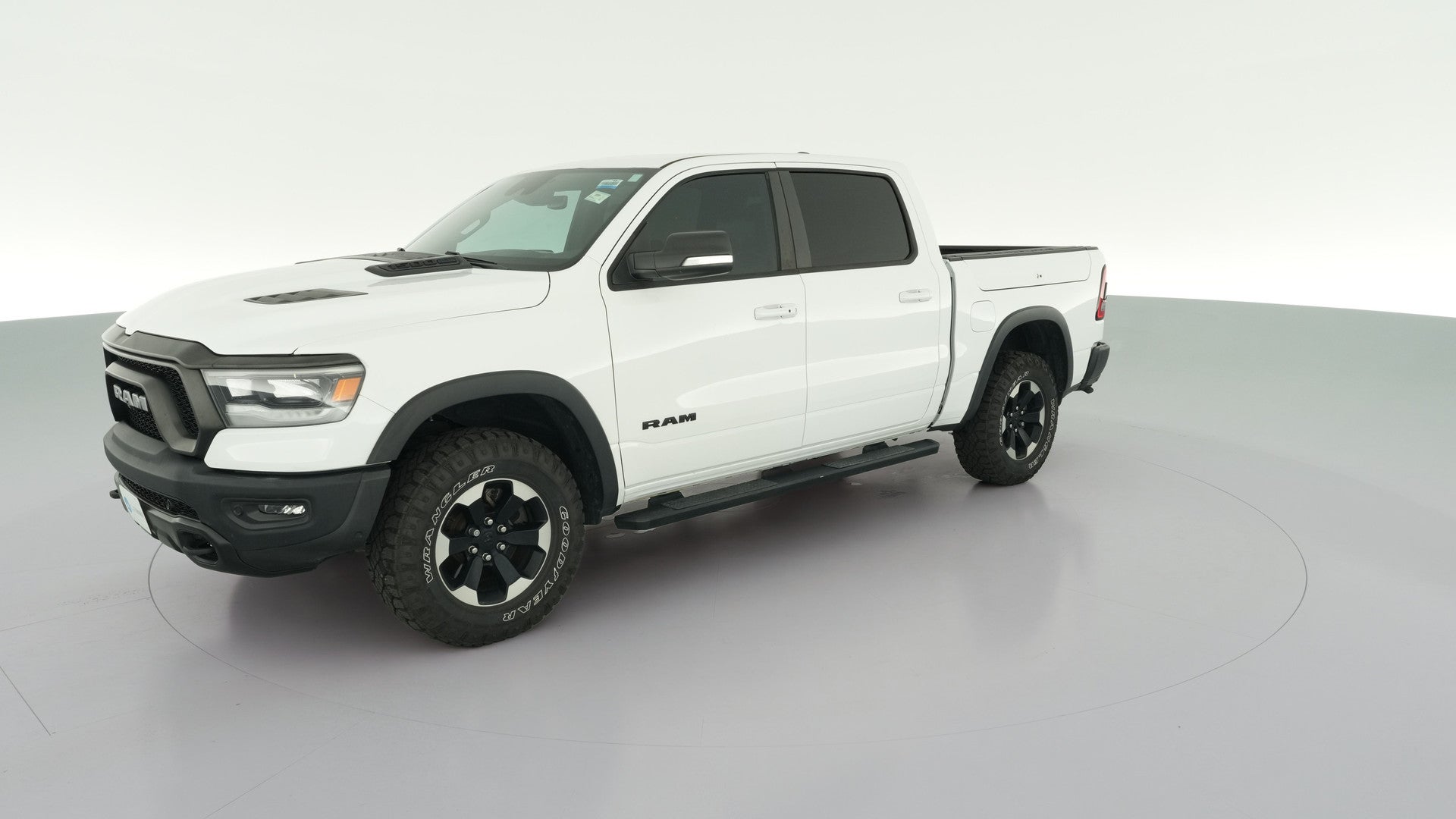 2021 Ram 1500 Crew Cab vehicle photo