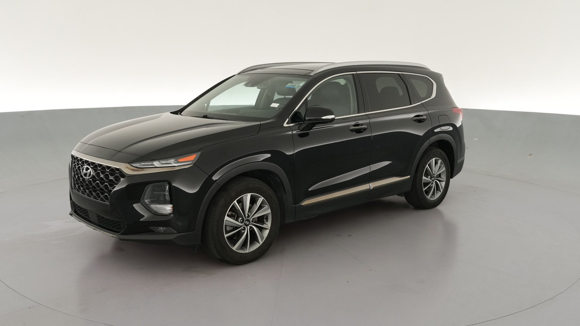 2019 Hyundai Santa Fe vehicle photo