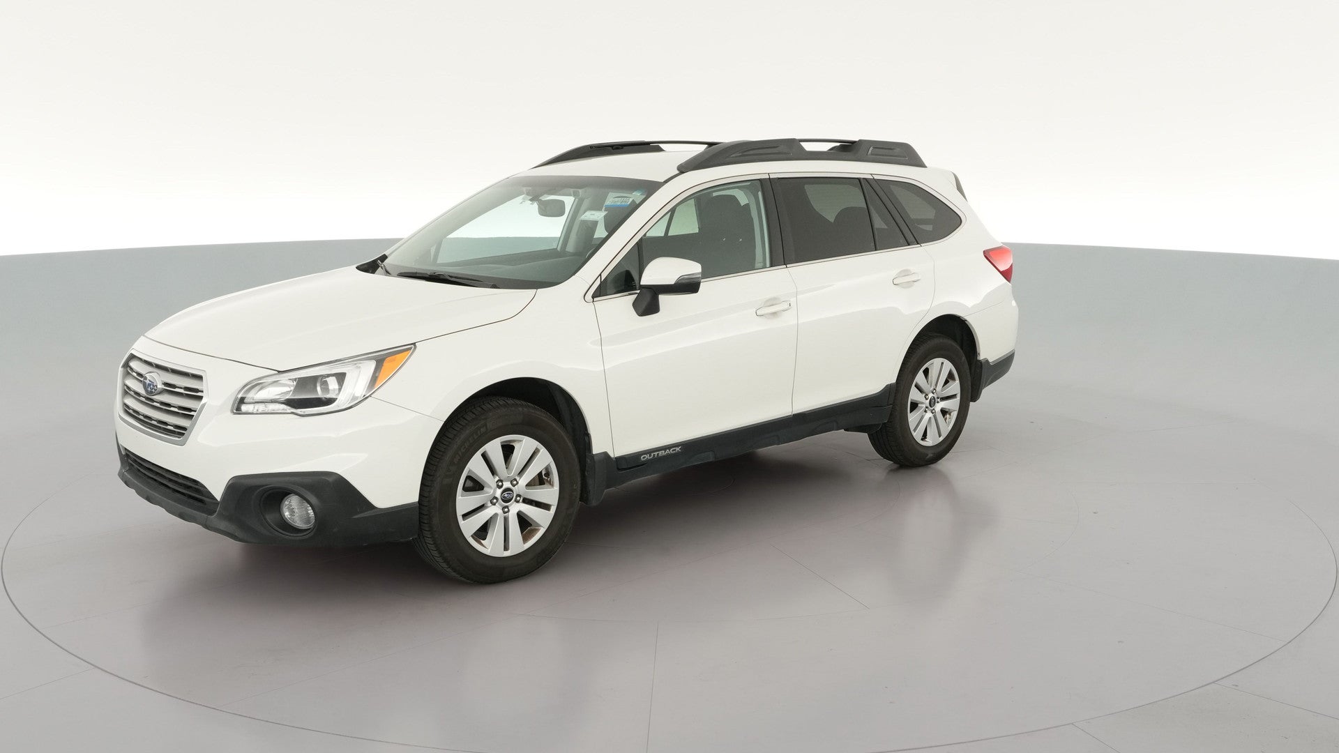 2016 Subaru Outback vehicle photo