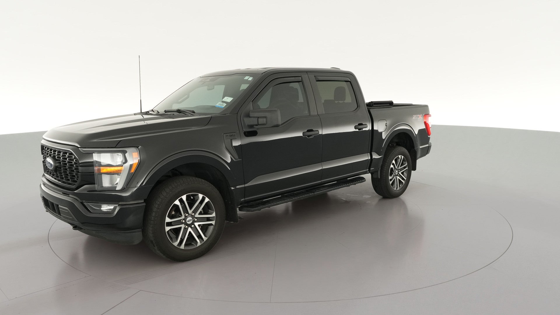 2023 Ford F150 SuperCrew Cab vehicle photo