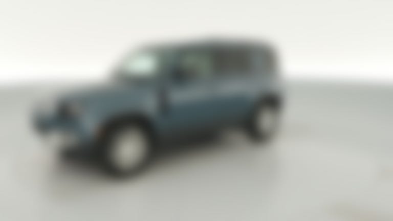 2021 Land Rover Defender 110 vehicle photo