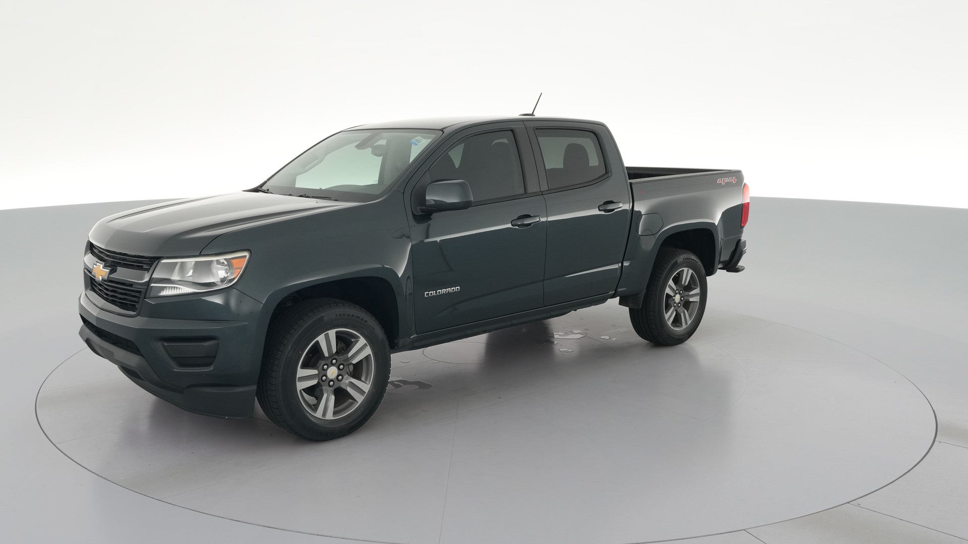 2017 Chevrolet Colorado Crew Cab vehicle photo
