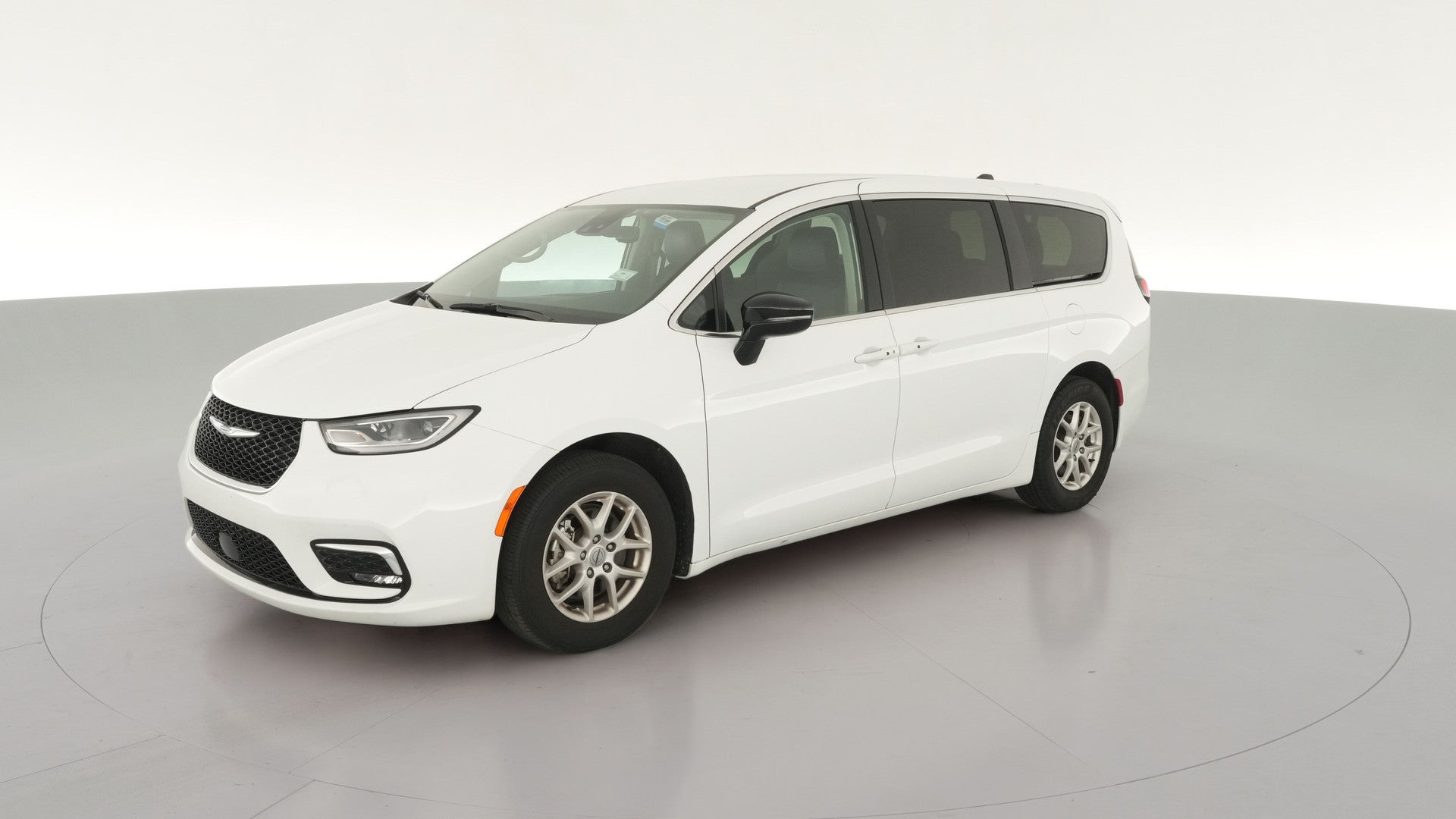 2024 Chrysler Pacifica vehicle photo