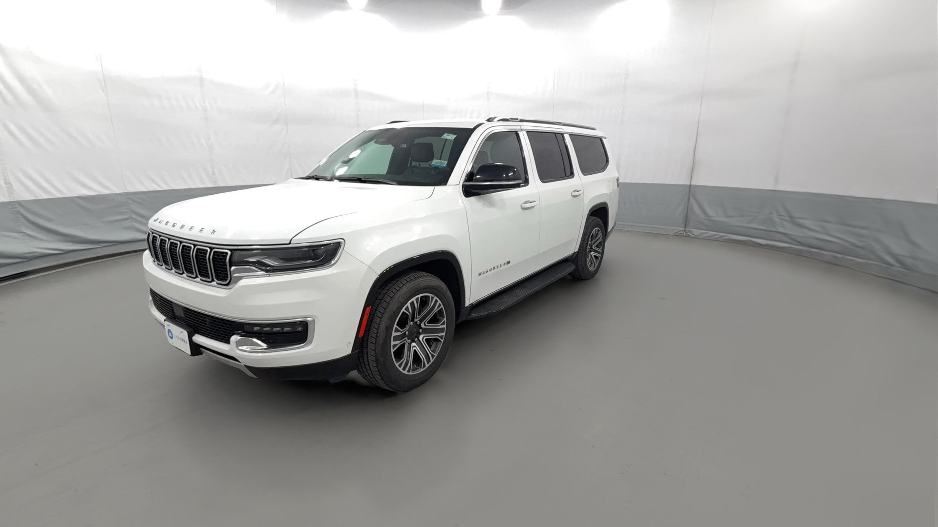 2024 Jeep Wagoneer L vehicle photo