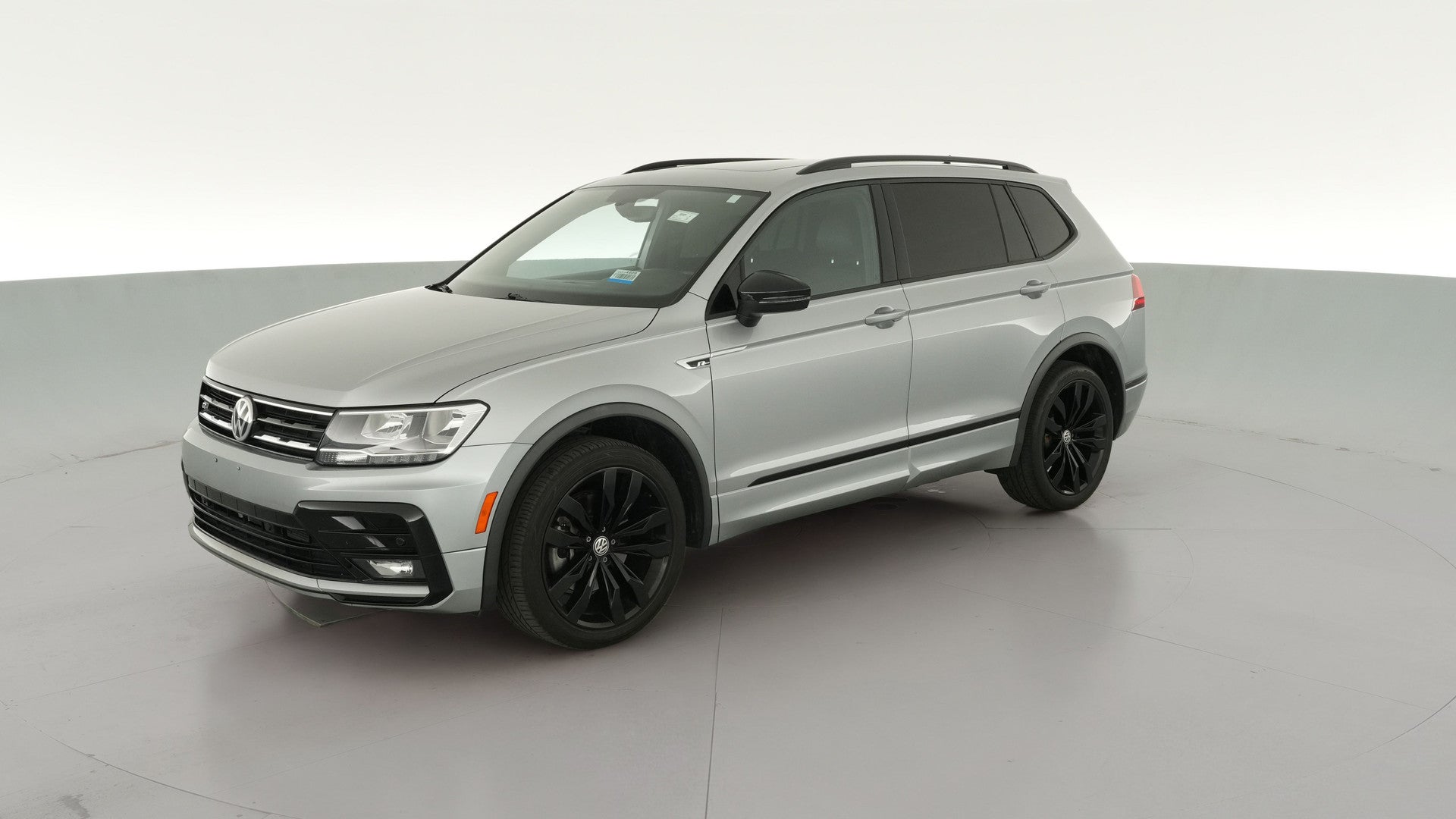 2021 Volkswagen Tiguan vehicle photo