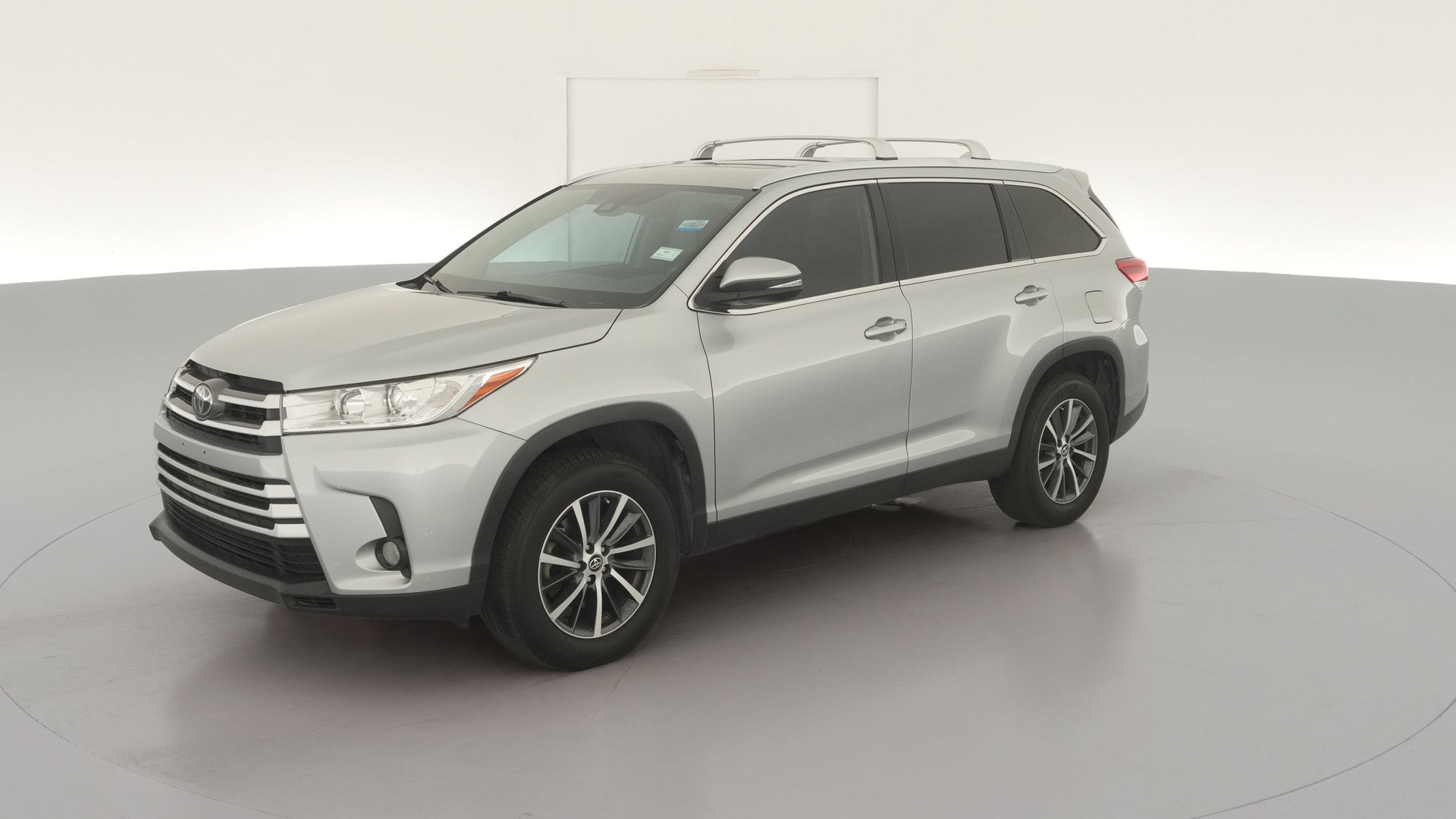 2019 Toyota Highlander vehicle photo