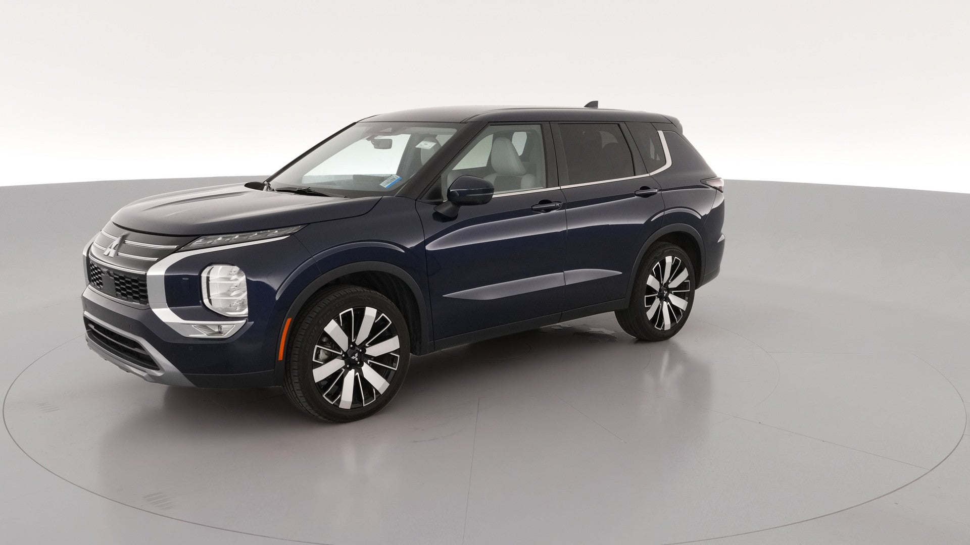 2025 Mitsubishi Outlander vehicle photo