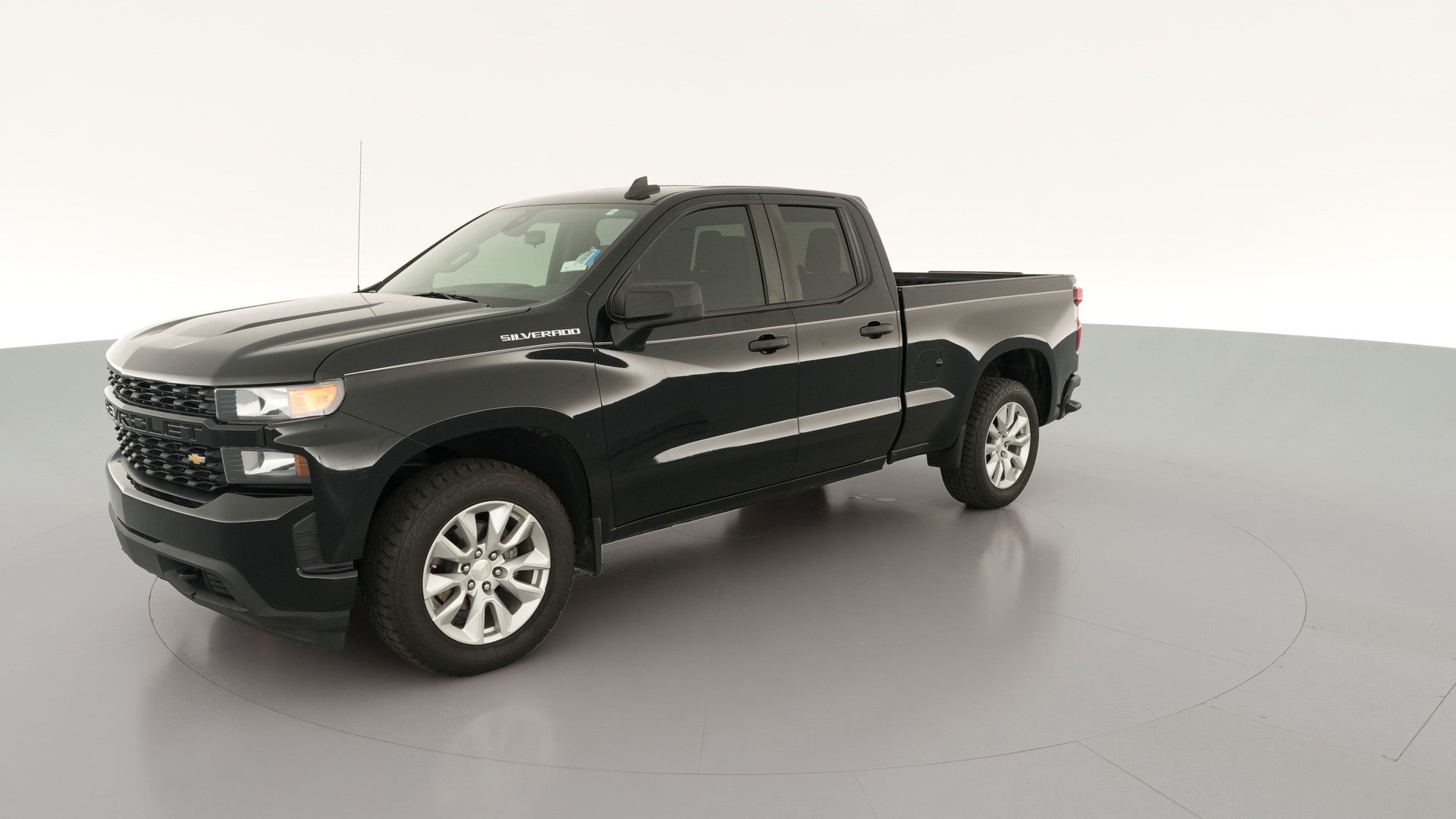 2022 Chevrolet Silverado 1500 Limited Double Cab vehicle photo