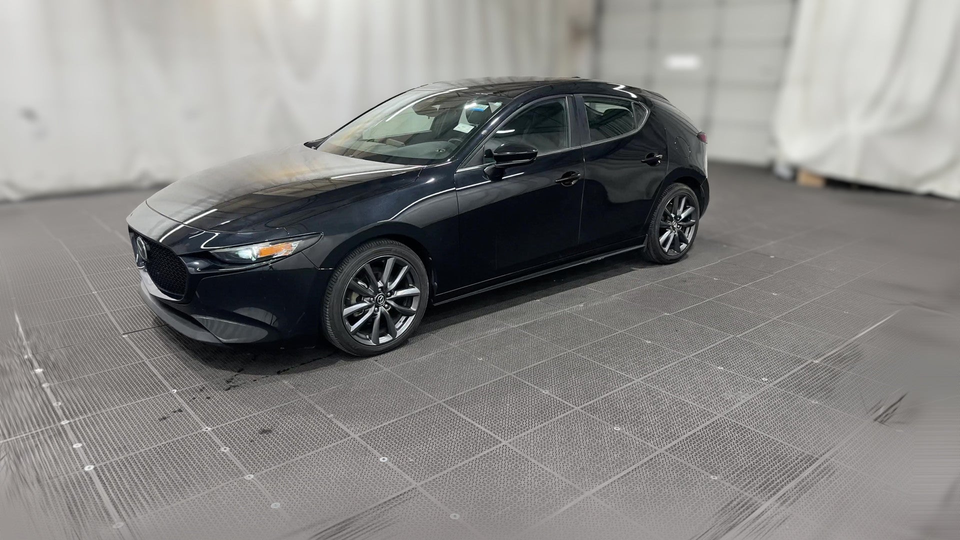 2019 MAZDA MAZDA3 vehicle photo