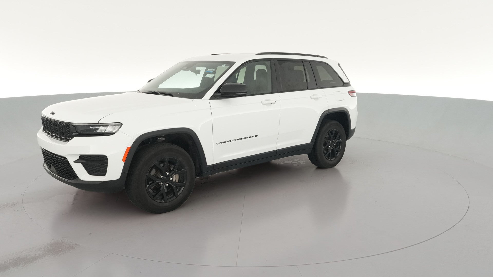 2025 Jeep Grand Cherokee vehicle photo