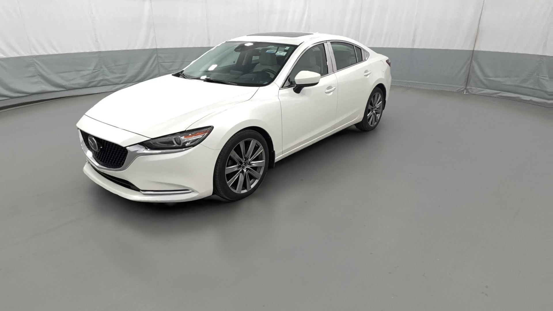 2018 MAZDA MAZDA6 vehicle photo