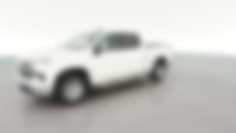 2025 Chevrolet Silverado 1500 Crew Cab vehicle photo