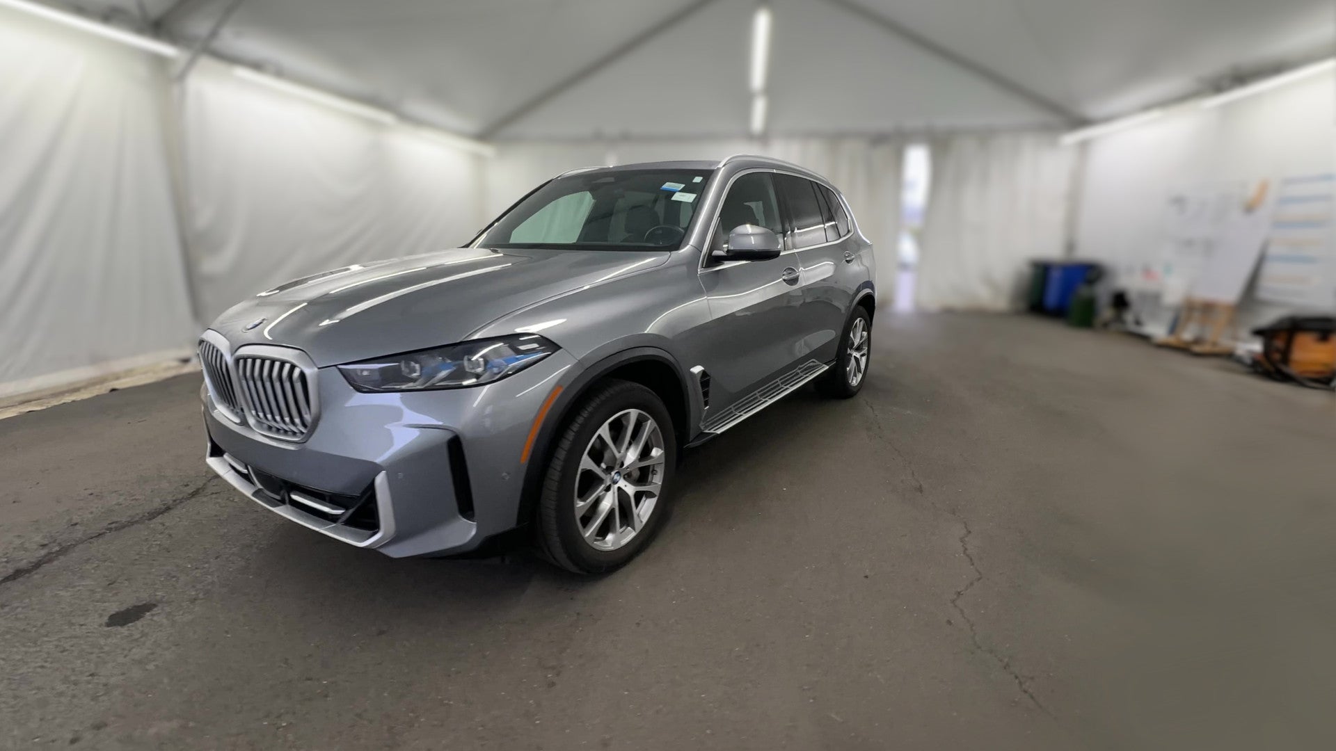 2025 BMW X5 vehicle photo