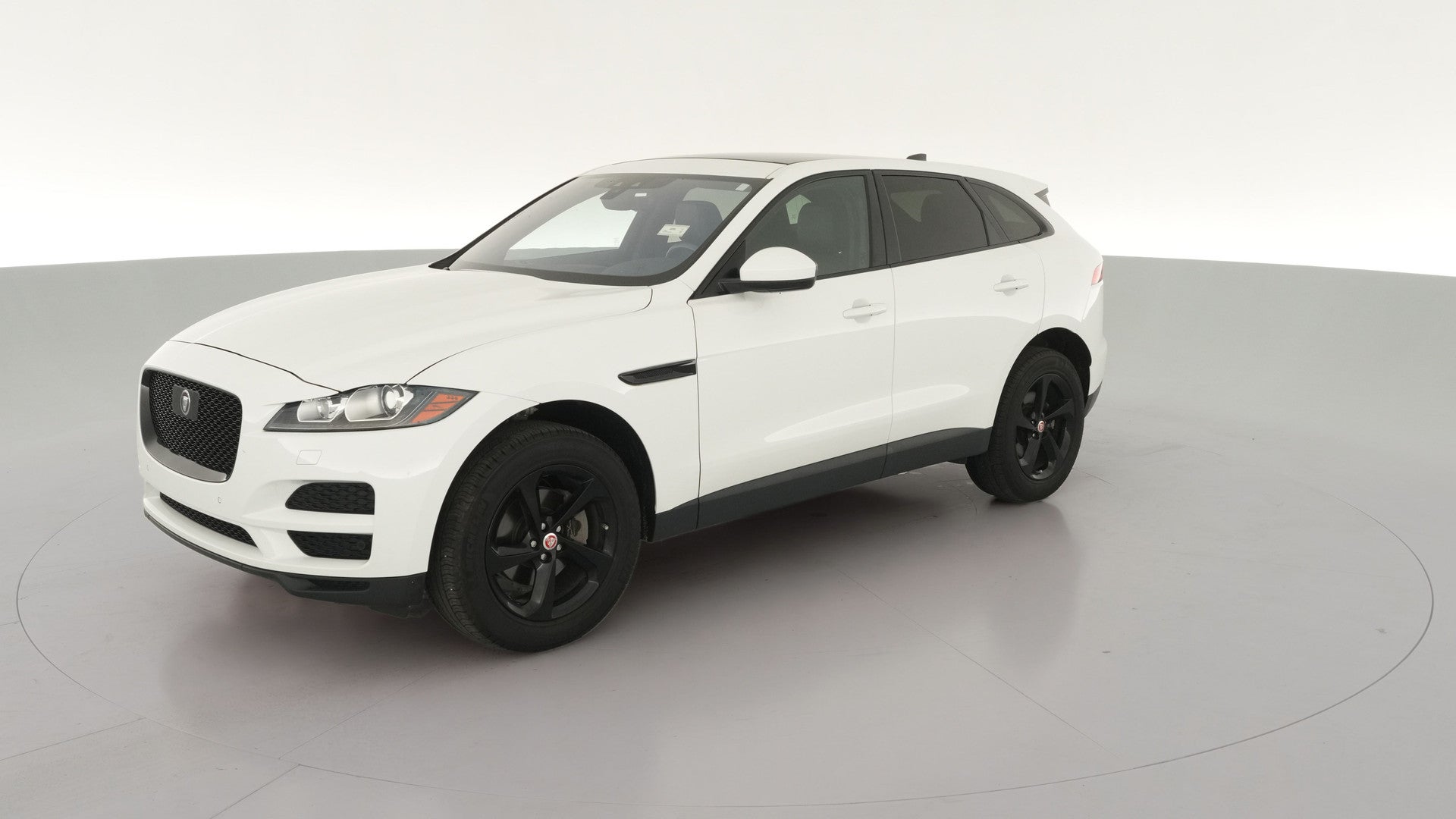 2020 Jaguar F-PACE vehicle photo