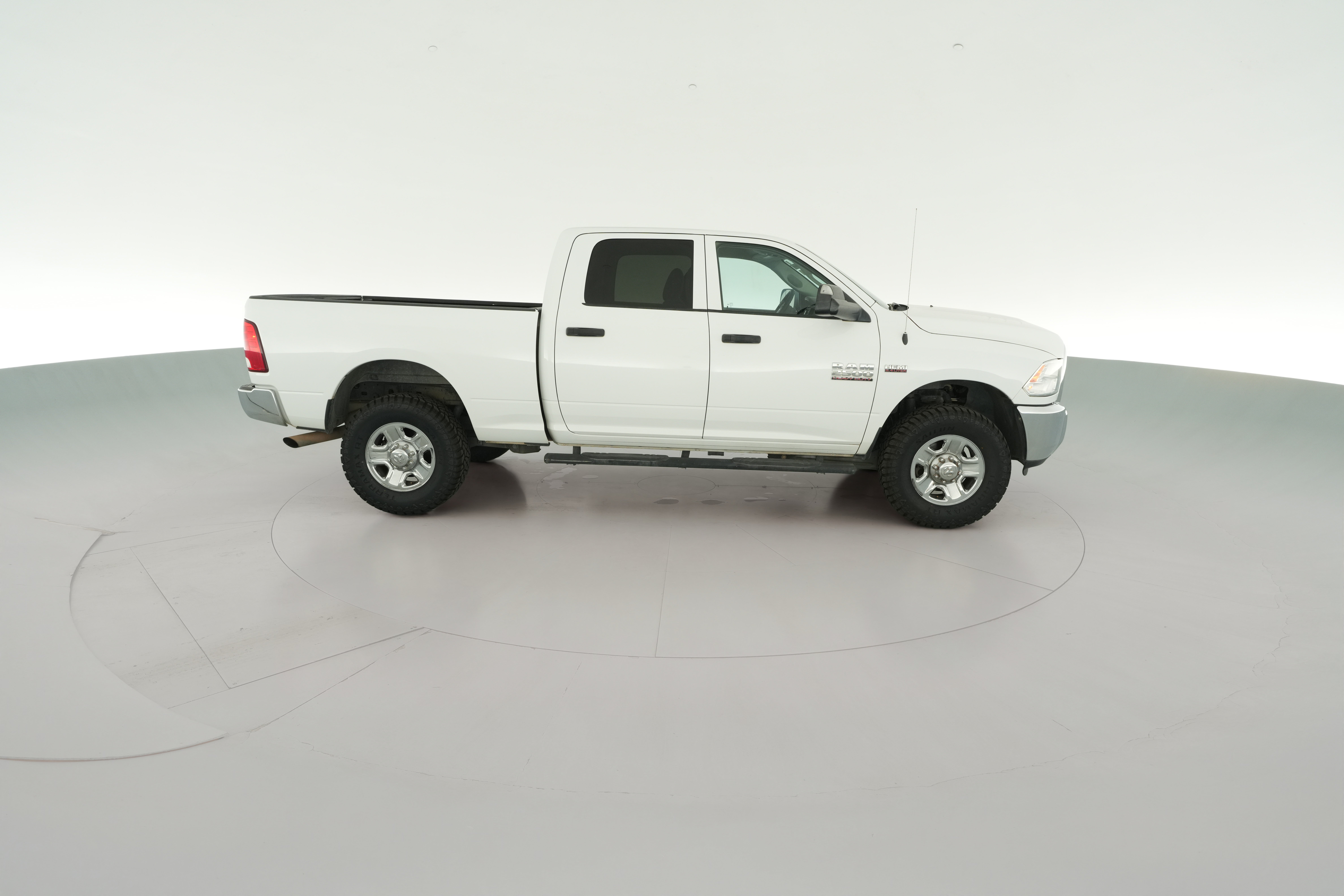2016 RAM Ram 2500 Pickup Tradesman - Photo 31