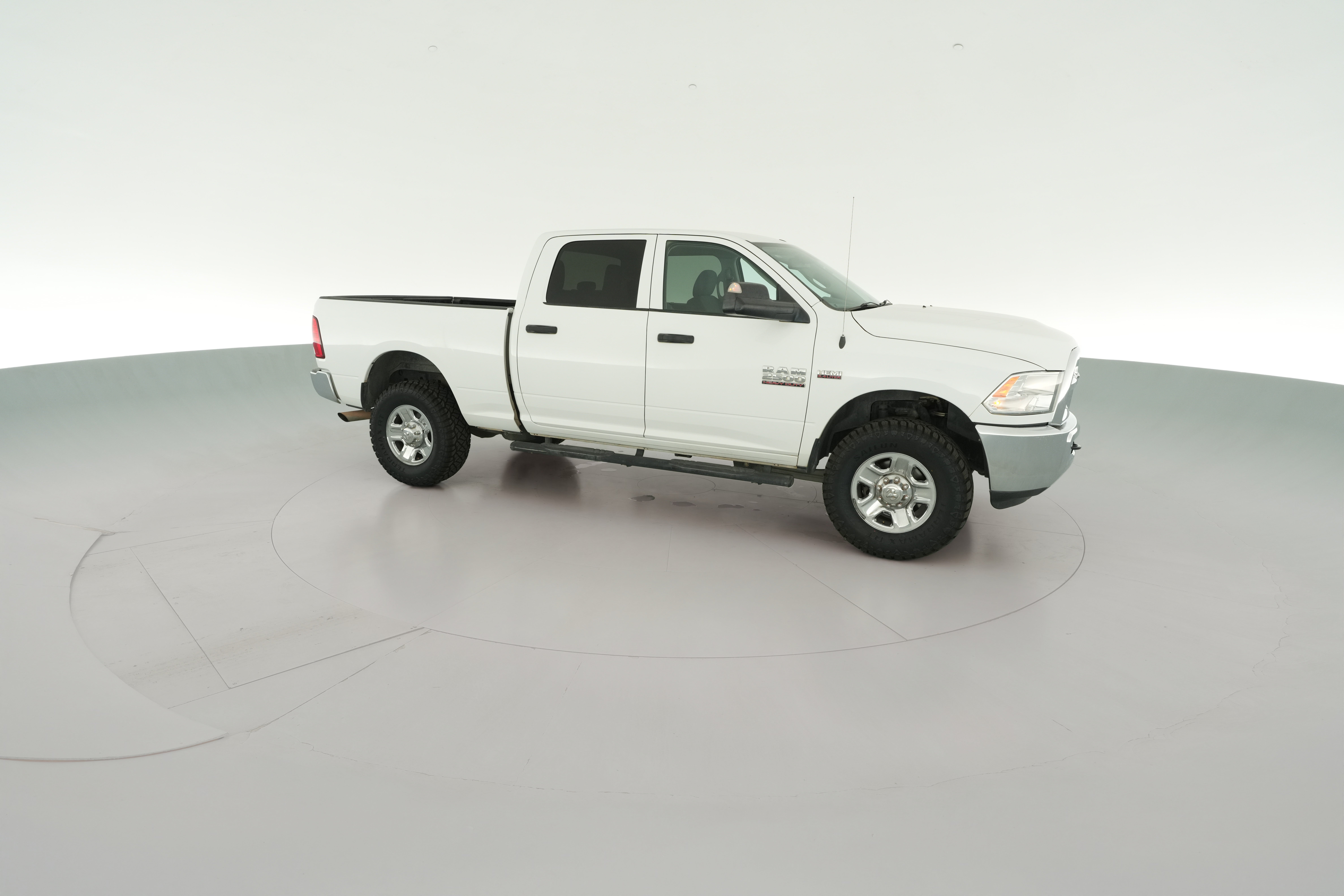 2016 RAM Ram 2500 Pickup Tradesman - Photo 32