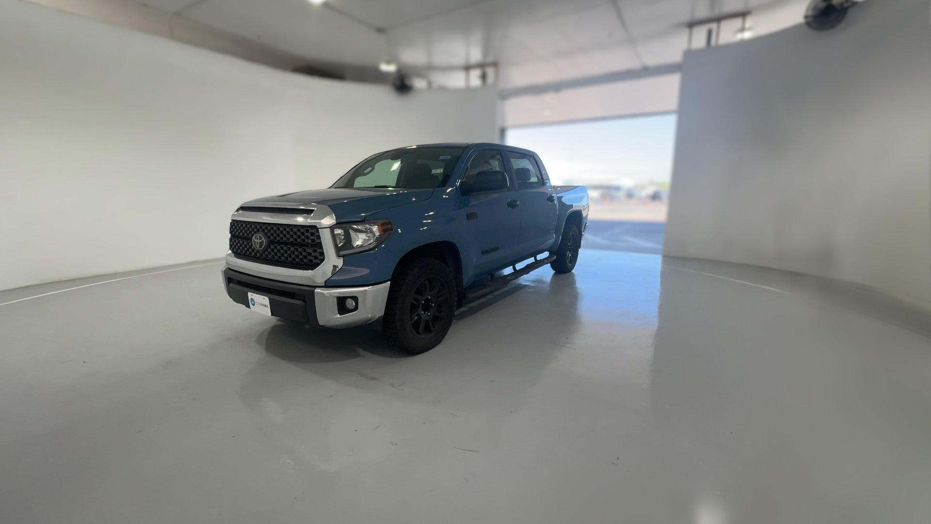 2021 Toyota Tundra CrewMax vehicle photo