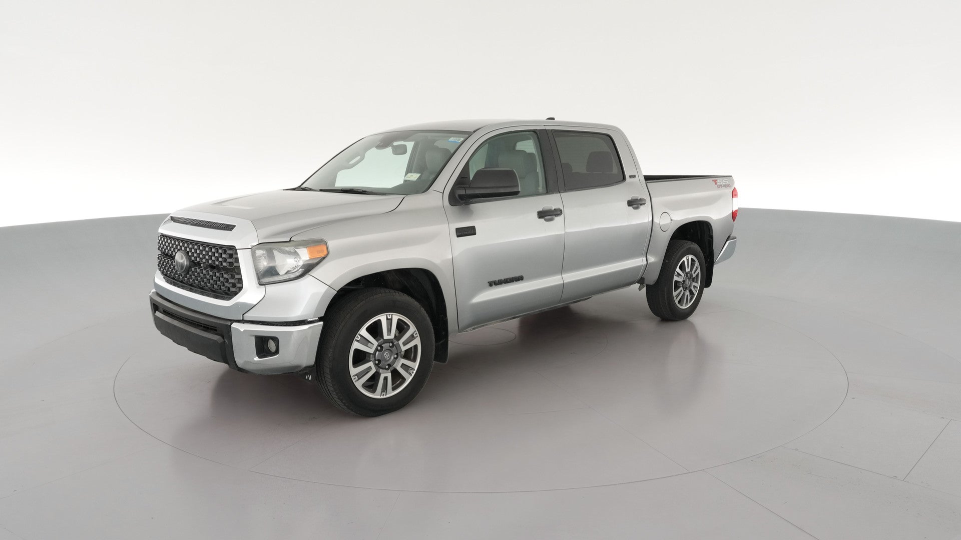 2021 Toyota Tundra CrewMax vehicle photo