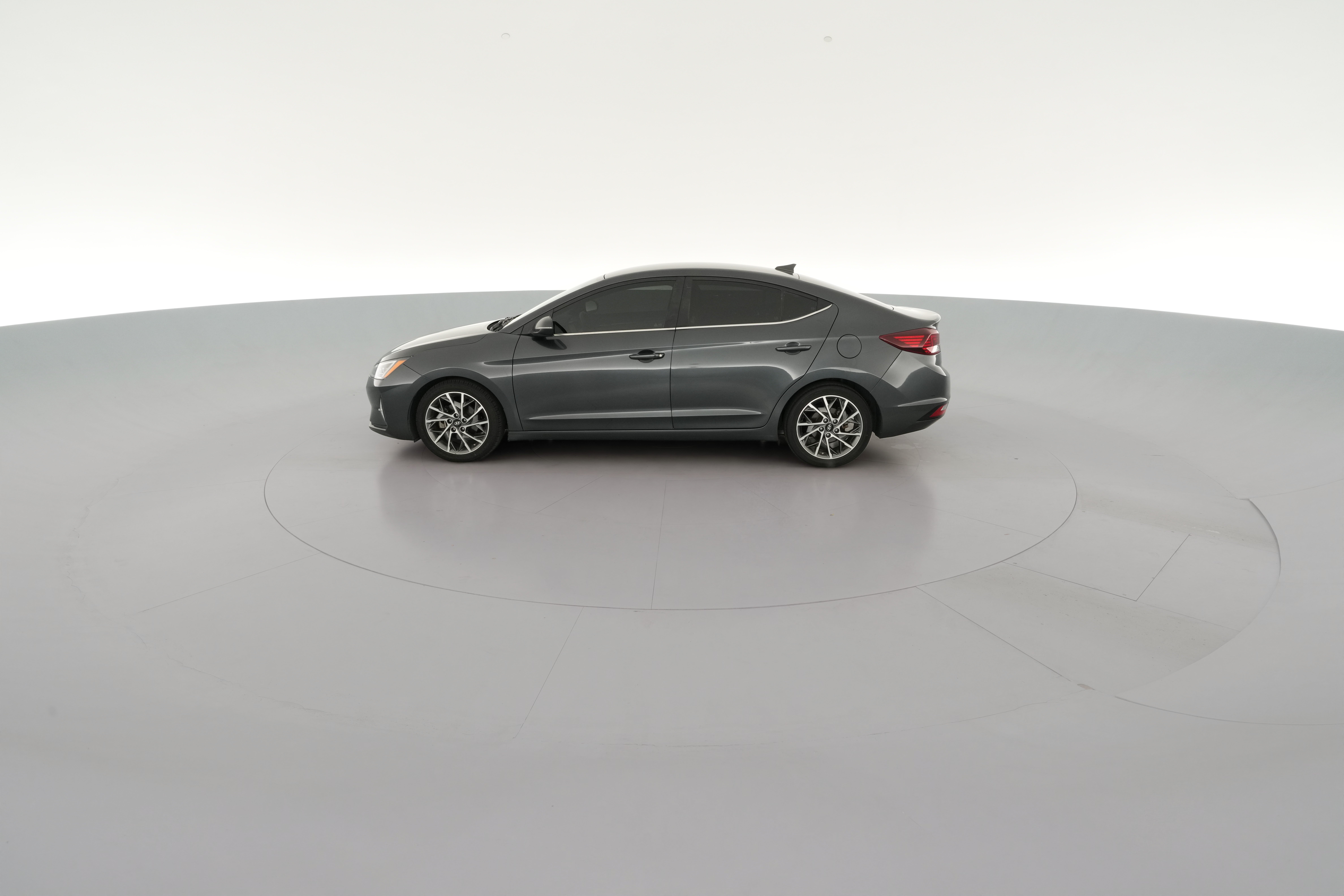 2020 Hyundai Elantra Limited - Photo 28