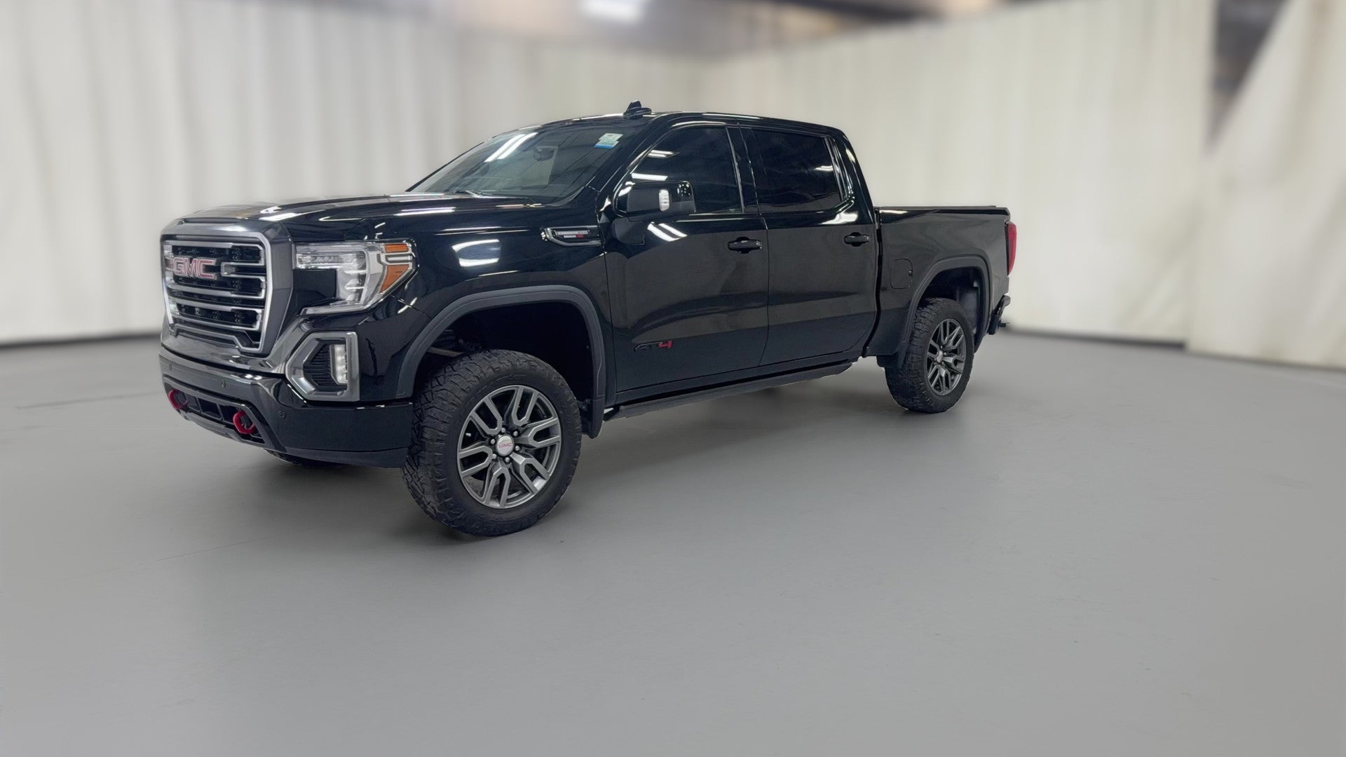 2021 GMC Sierra 1500 Crew Cab vehicle photo