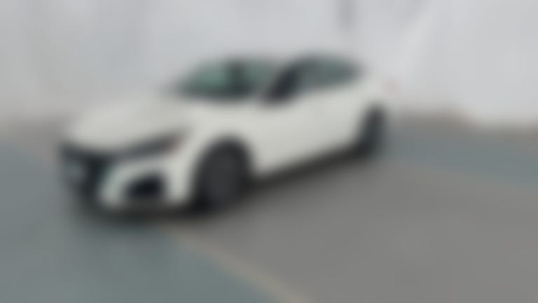 2025 Nissan Altima vehicle photo