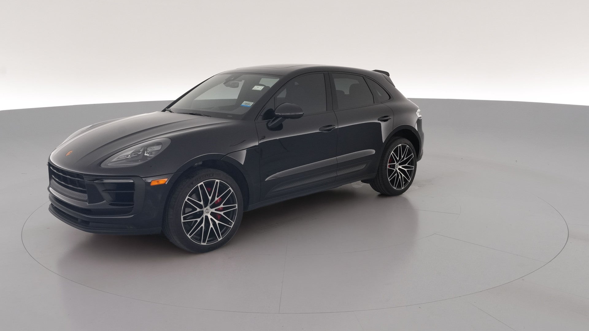 2022 Porsche Macan vehicle photo