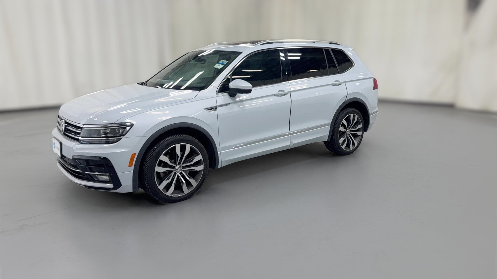 2018 Volkswagen Tiguan vehicle photo
