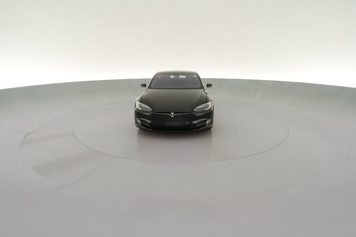 2018 Tesla Model S 100D Long Range in Obsidian Black Metallic — 360° view 1