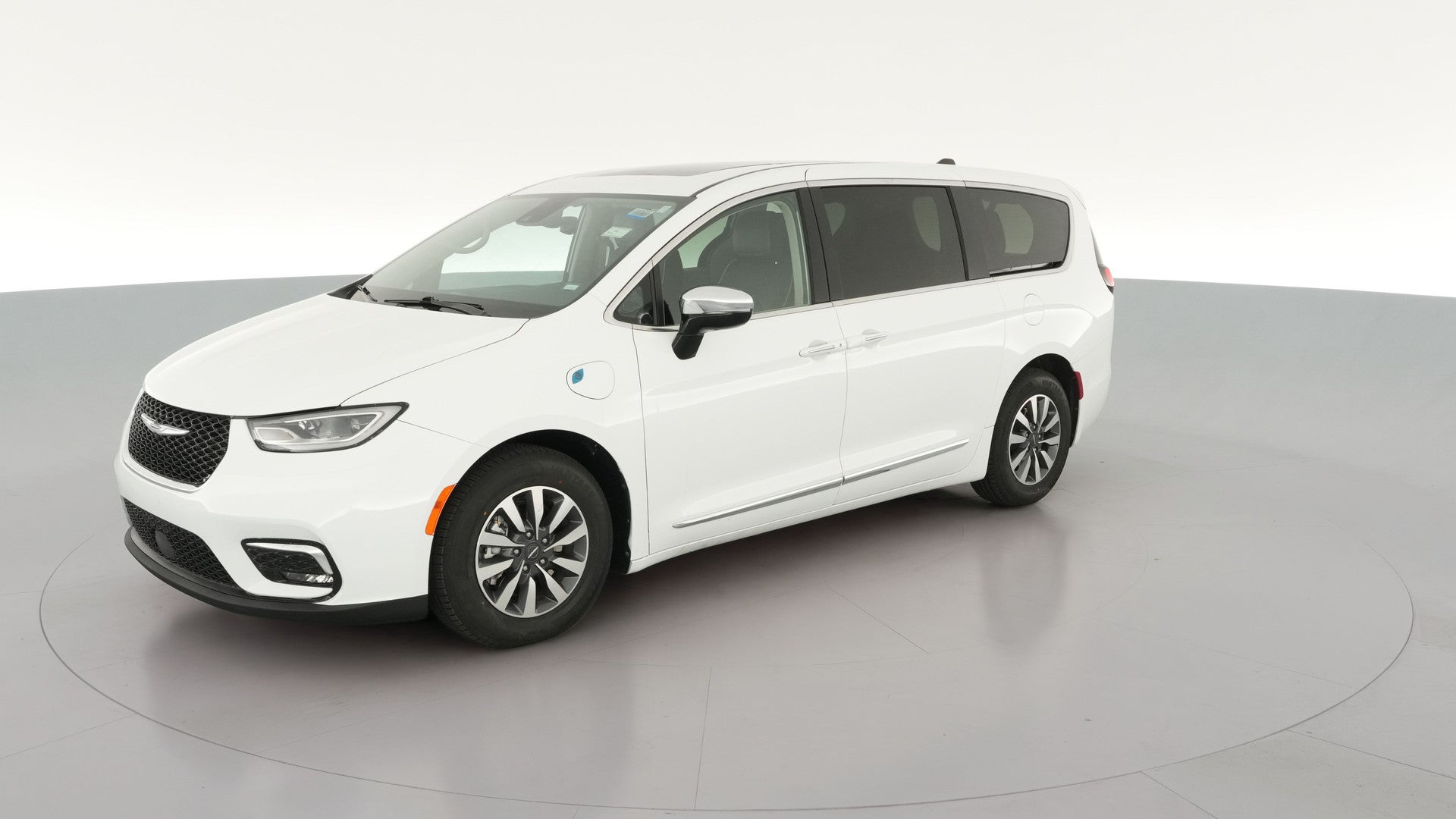 2023 Chrysler Pacifica Hybrid vehicle photo