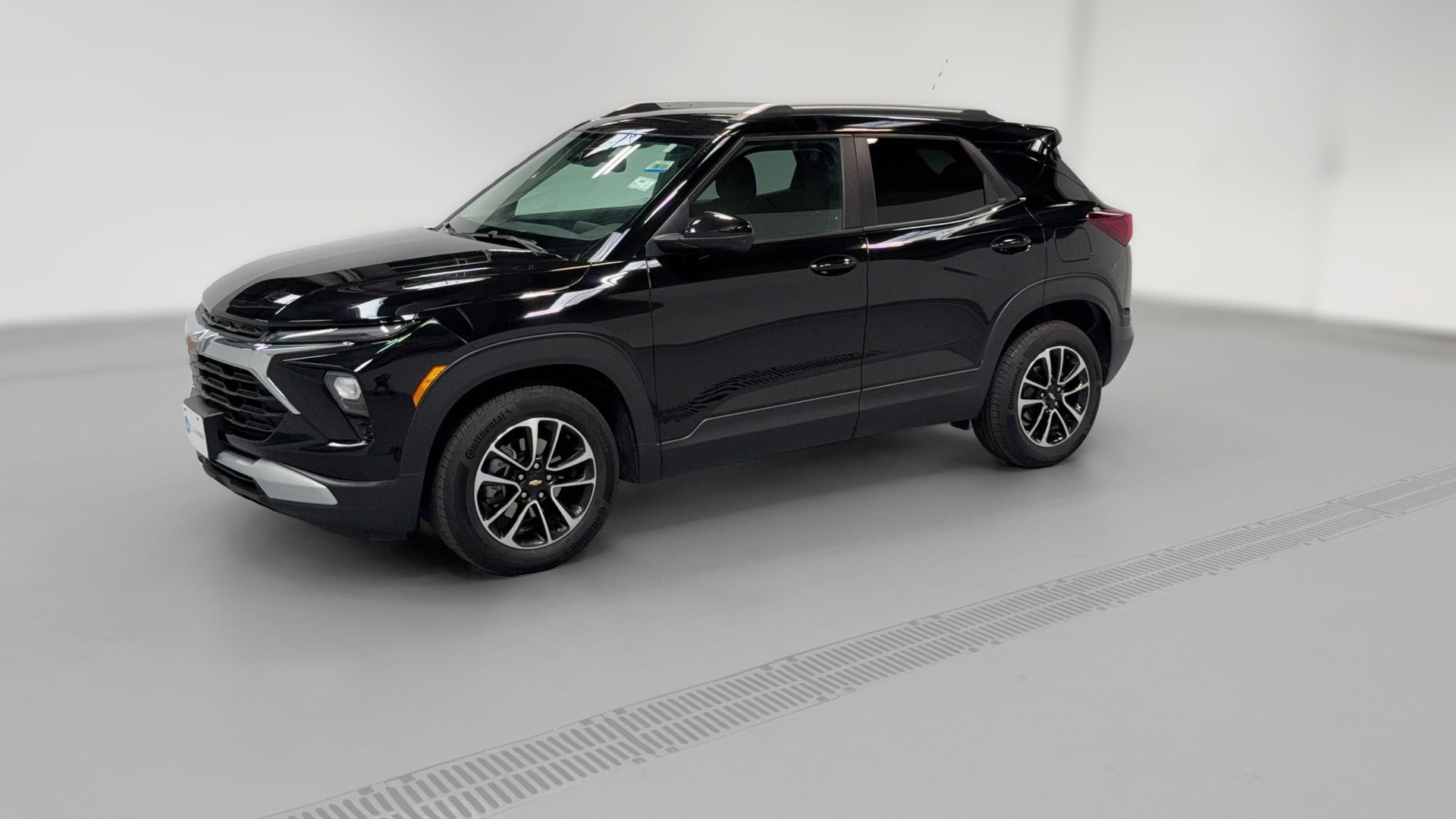 2025 Chevrolet Trailblazer vehicle photo