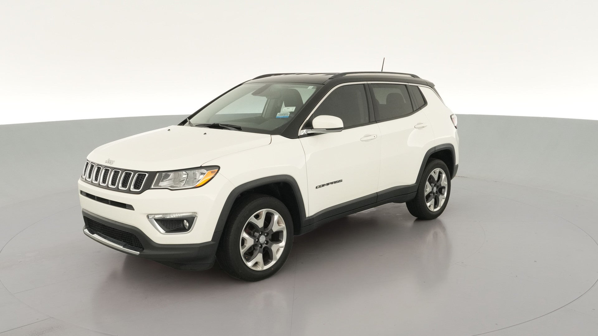 2019 Jeep Compass vehicle photo