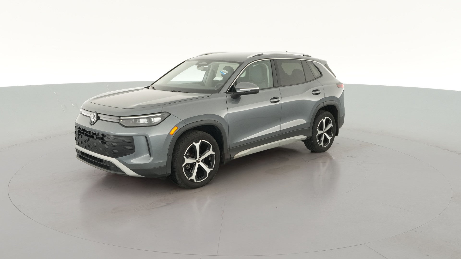 2025 Volkswagen Tiguan vehicle photo