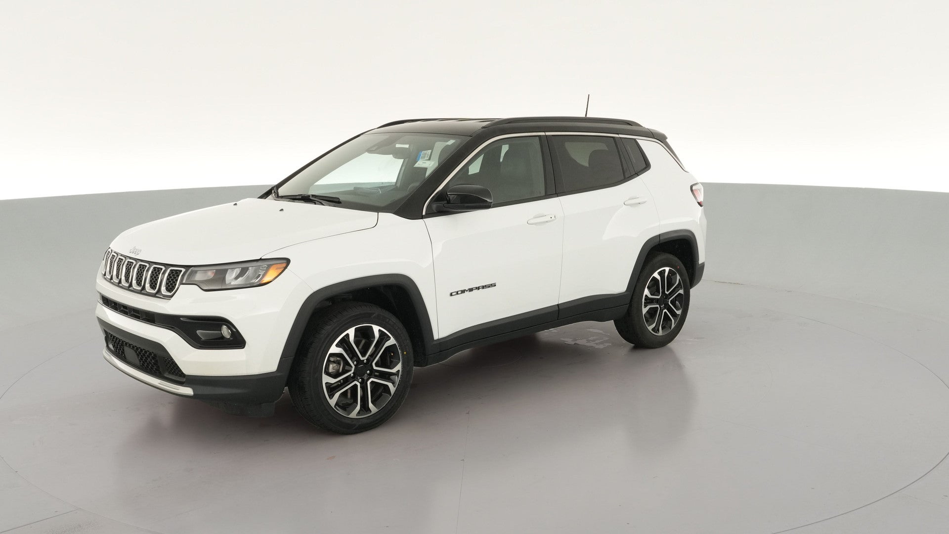 2024 Jeep Compass vehicle photo