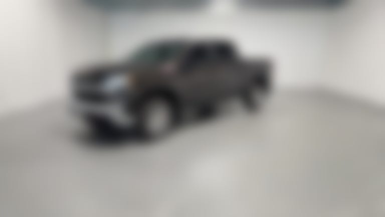 2021 Chevrolet Silverado 1500 Crew Cab vehicle photo