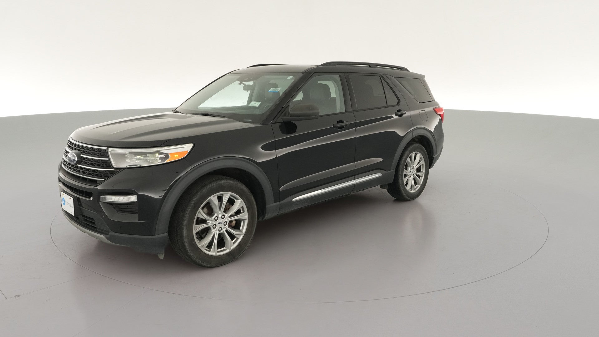 2021 Ford Explorer vehicle photo