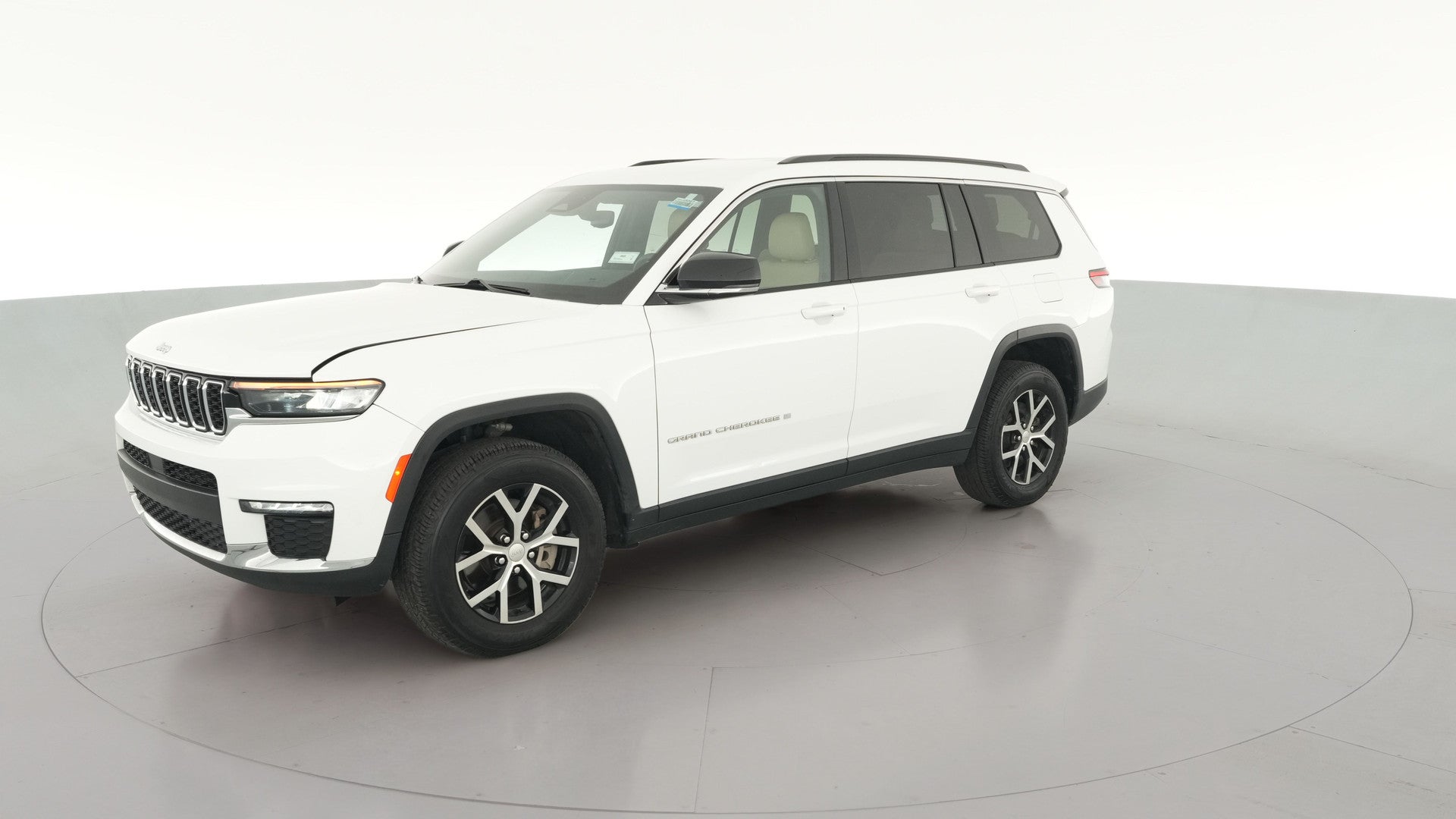 2024 Jeep Grand Cherokee L vehicle photo