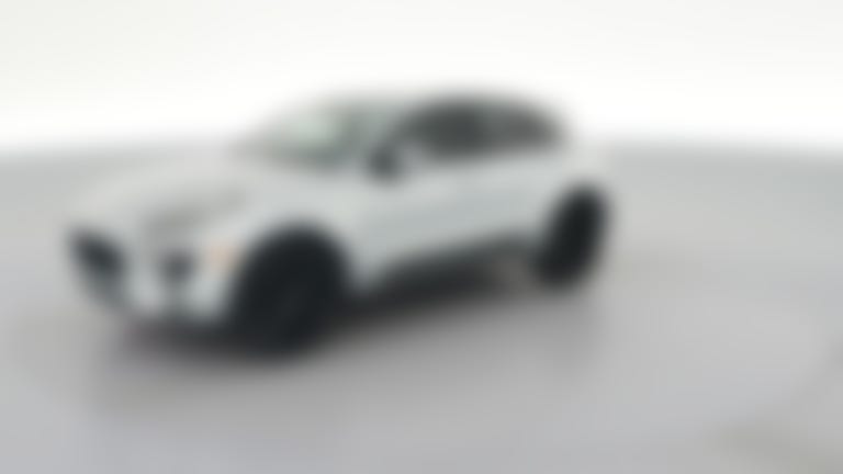 2017 Porsche Macan vehicle photo