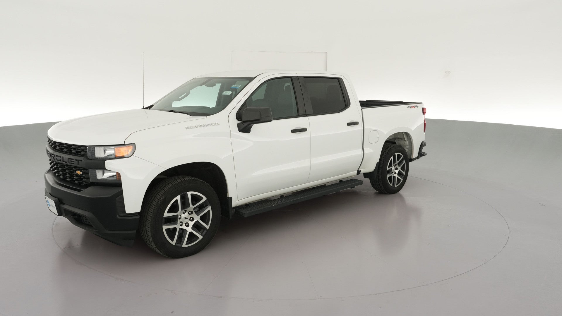 2020 Chevrolet Silverado 1500 Crew Cab vehicle photo
