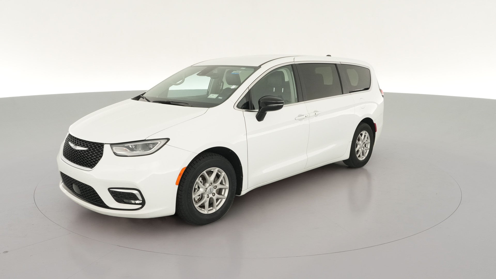 2024 Chrysler Pacifica vehicle photo