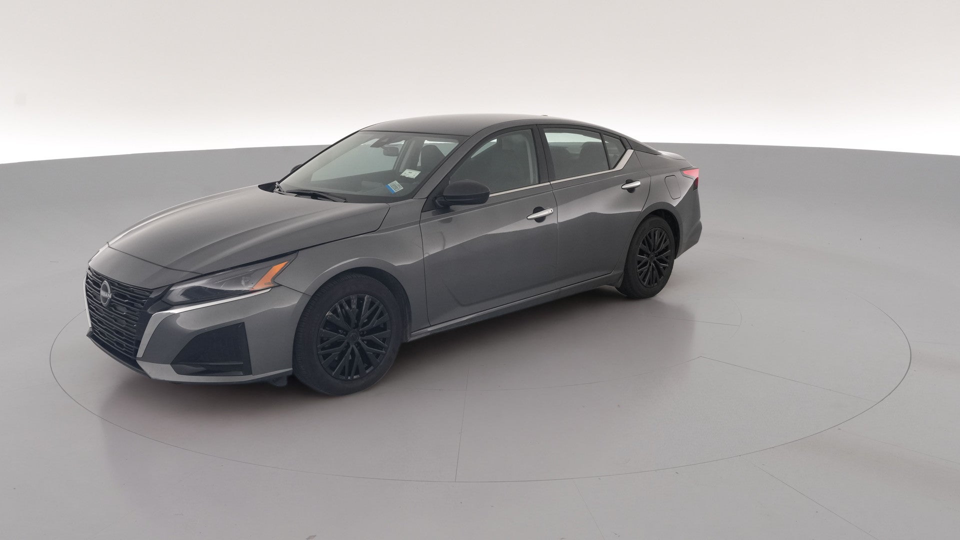 2025 Nissan Altima vehicle photo