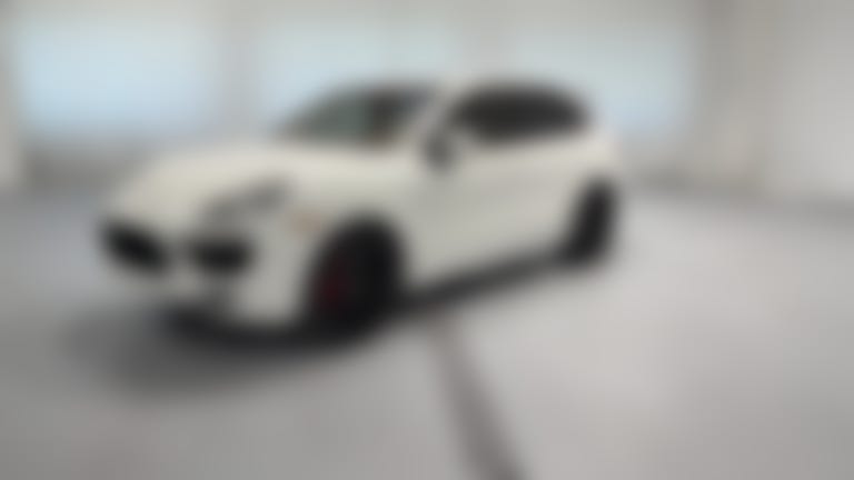 2013 Porsche Cayenne vehicle photo