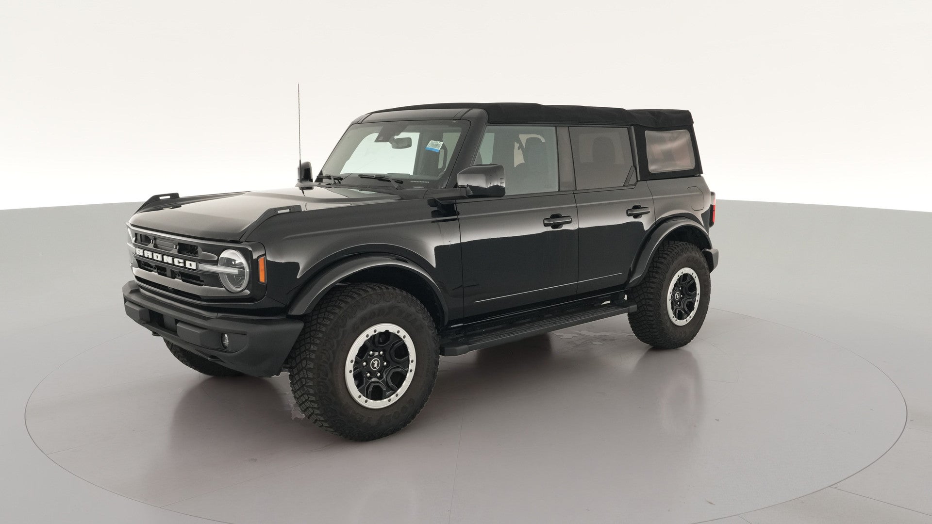 2022 Ford Bronco vehicle photo
