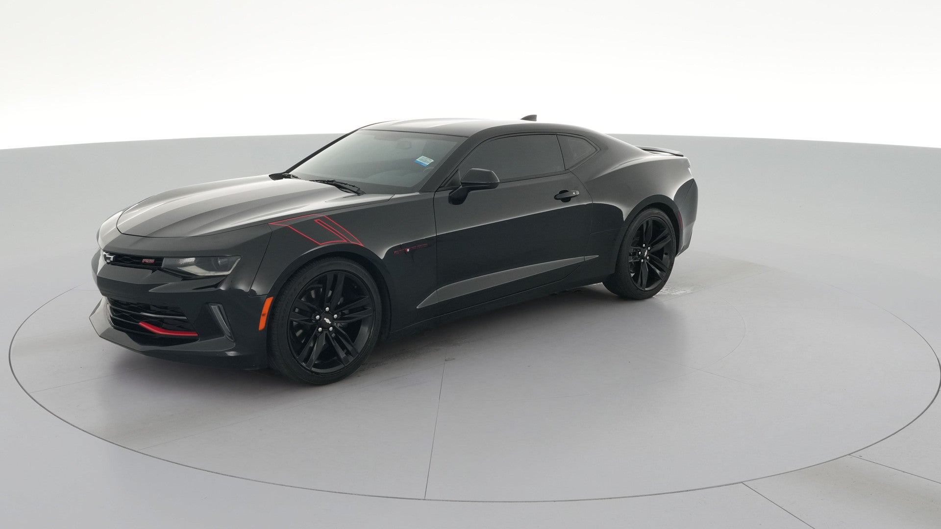 2018 Chevrolet Camaro vehicle photo