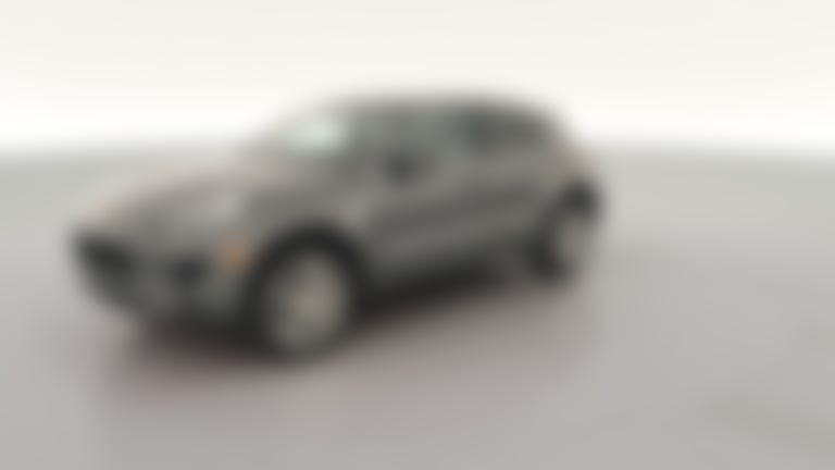 2015 Porsche Macan vehicle photo