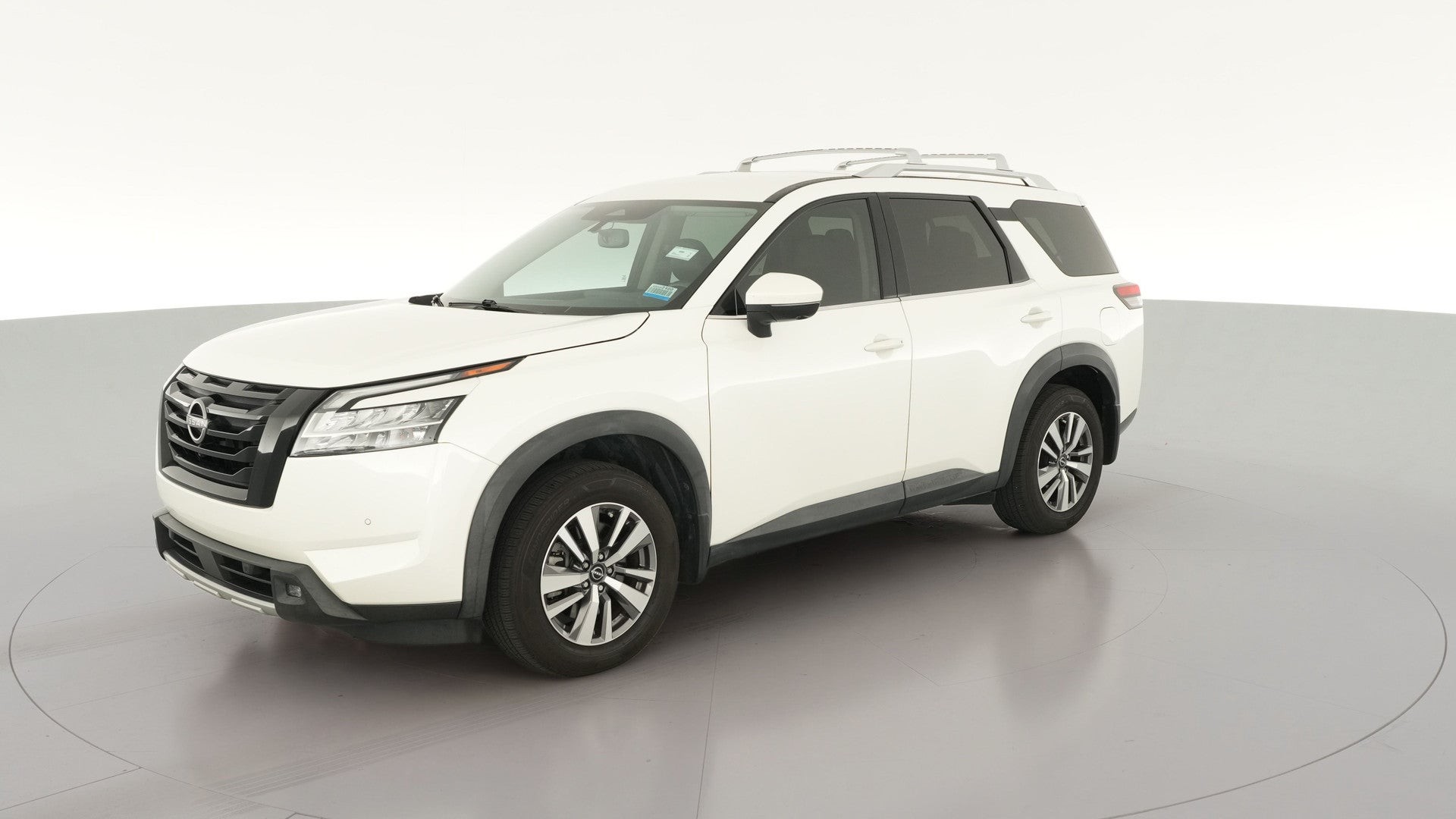 2022 Nissan Pathfinder vehicle photo