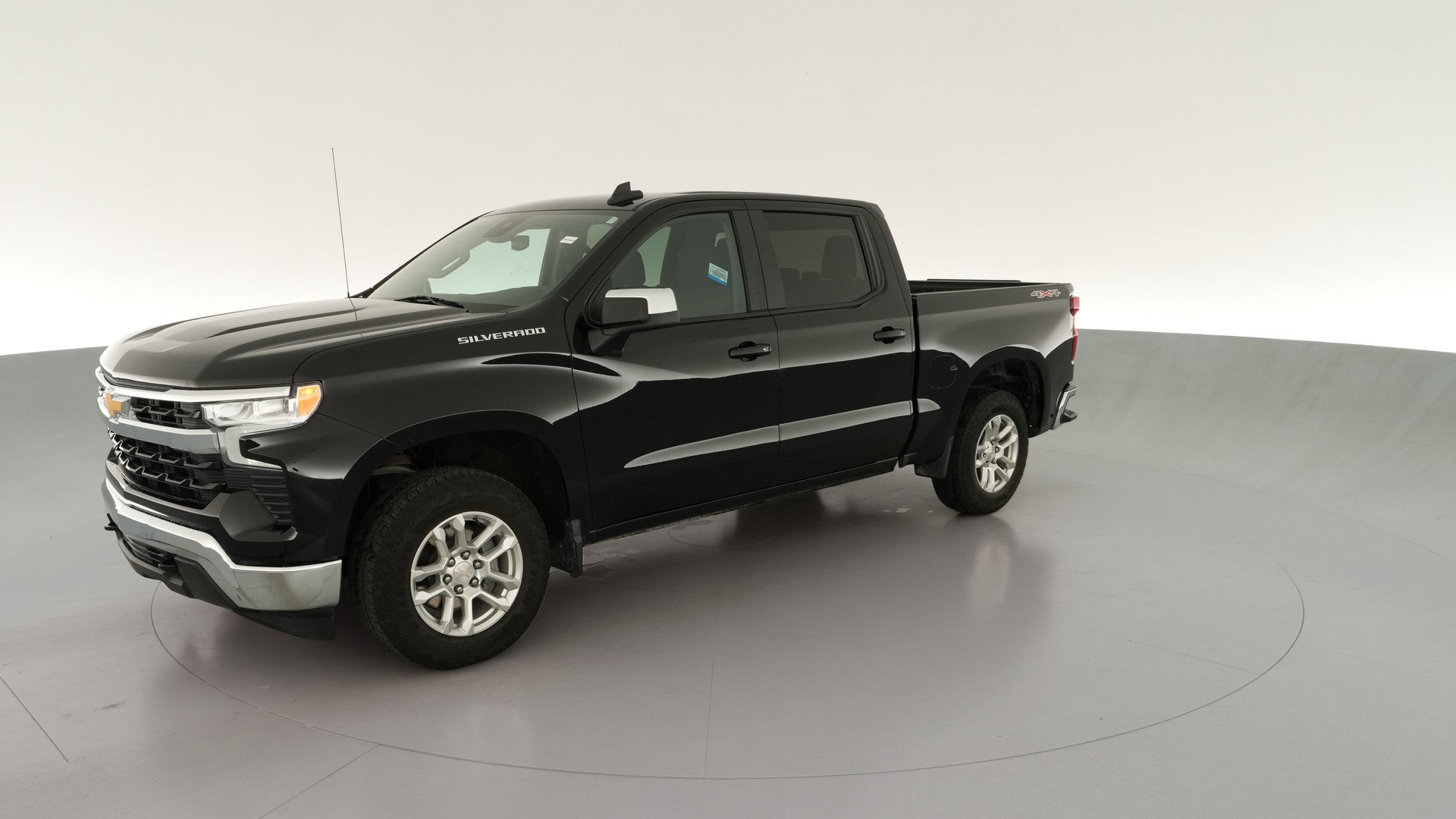 2024 Chevrolet Silverado 1500 Crew Cab vehicle photo